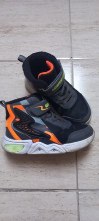 Prechodné blikajúce topánky, wink,28