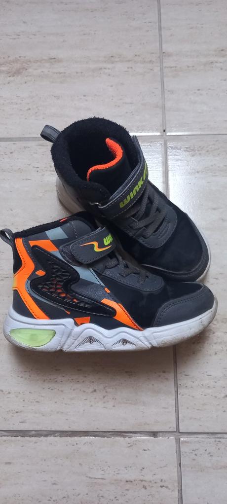 Prechodné blikajúce topánky, wink,28