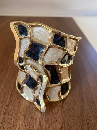 Originálny masívny náramok,