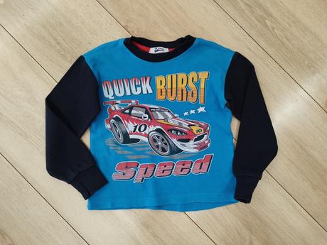 Pyžamové tričko, 104