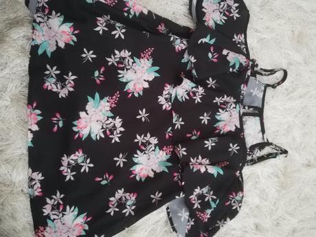 Krásne veci preklikaj veľkosť od 134,140,146, 122–134