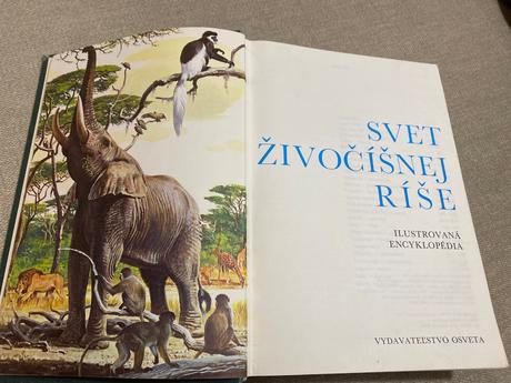 Retro stará krásna kniha svet živočíšnej ríše 1968,
