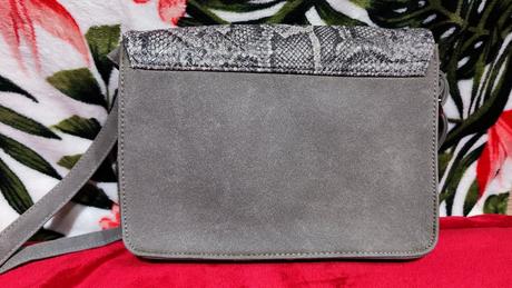 Šedá crossbody kabelka,