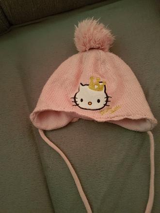 Hello kitty, hello kitty,<50