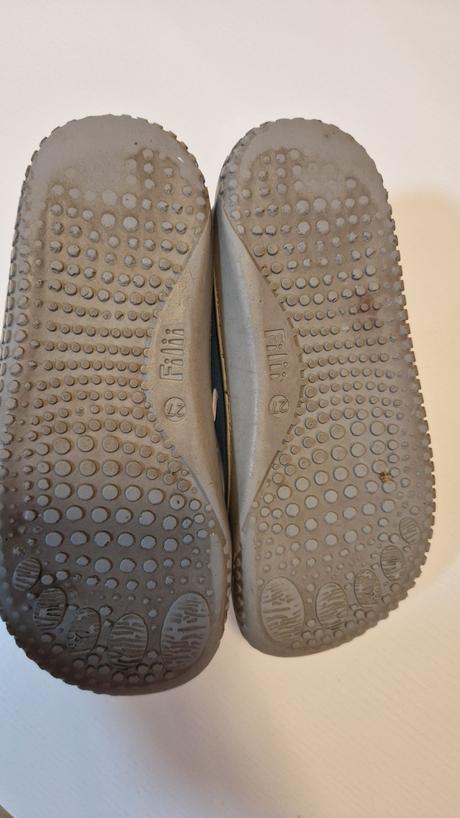 Barefoot filii v 27, filii,27