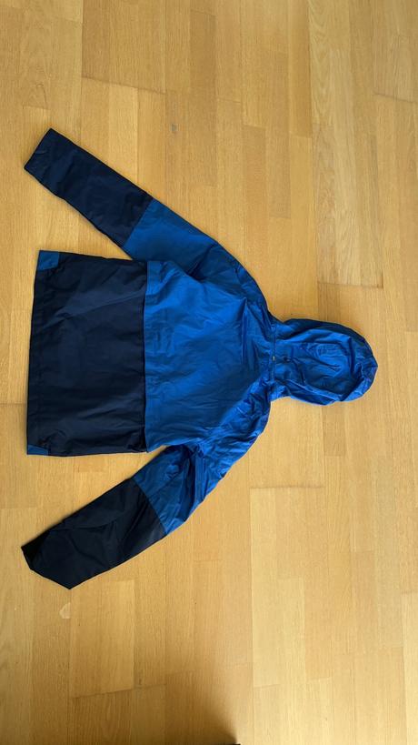 Prechodná vetrovka, quechua,146