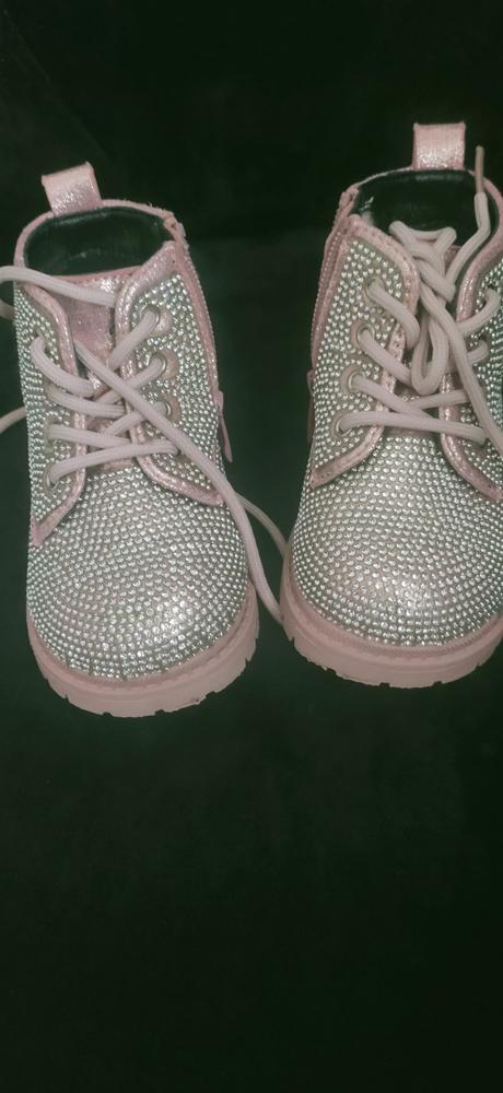 Trblietavé topanky, nelli blu,23