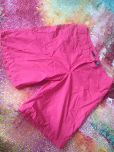 Kratasy ružové dámske, h&m,38