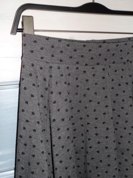 Sukňa so srdiečkami, basics,s