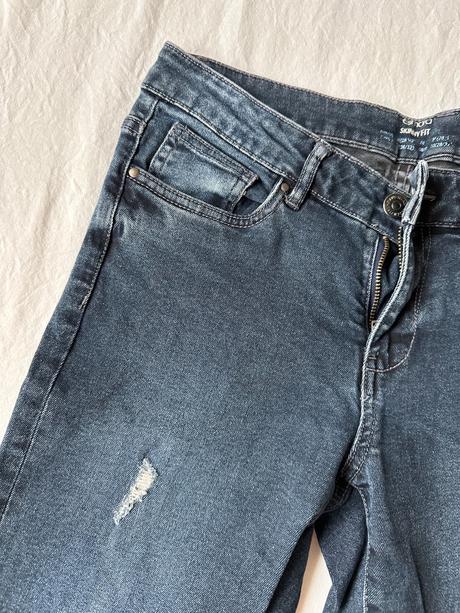 Dámske džínsy, 36