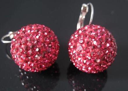 Malinové náušničky,