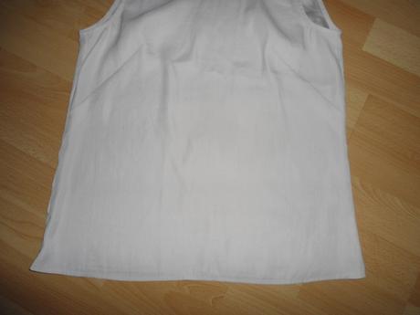 Jemne bledoruzove tricko, s