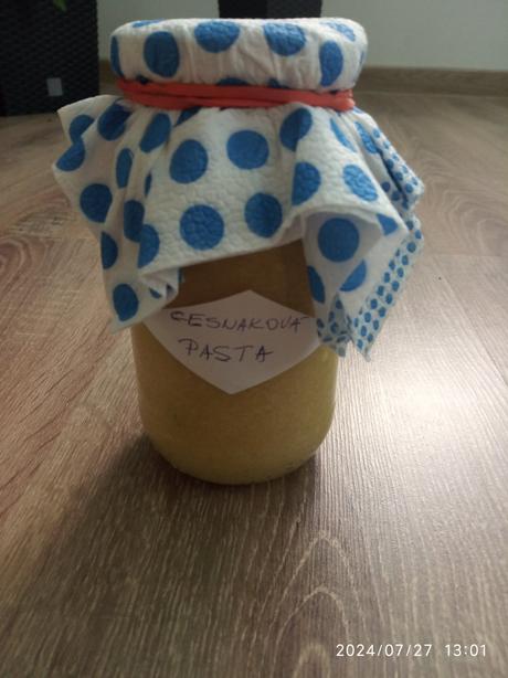 Cesnaková pasta, 