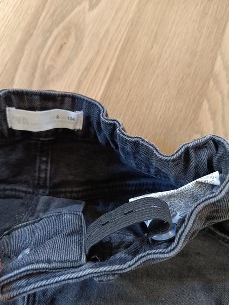 Čierna riflova sukňa, zara,128