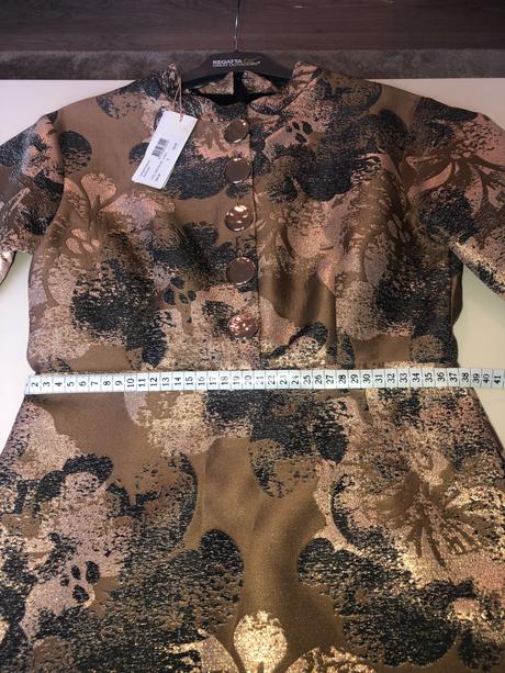 Spoločenské luxusné šaty, 34