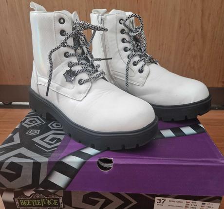 Dievčenské štýlové šnurovacie topánky beetle juice, 37