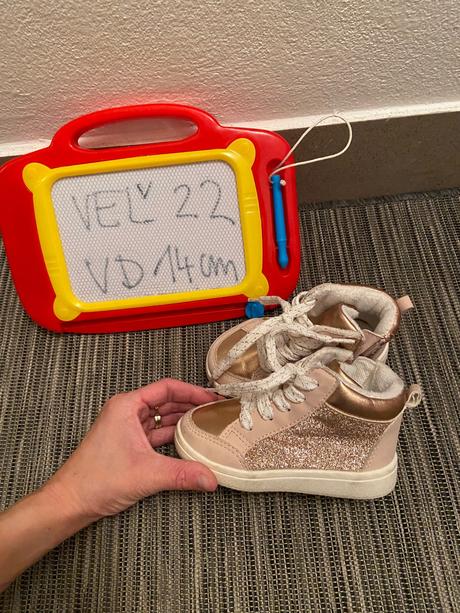 Zateplene tenisky, h&m,22