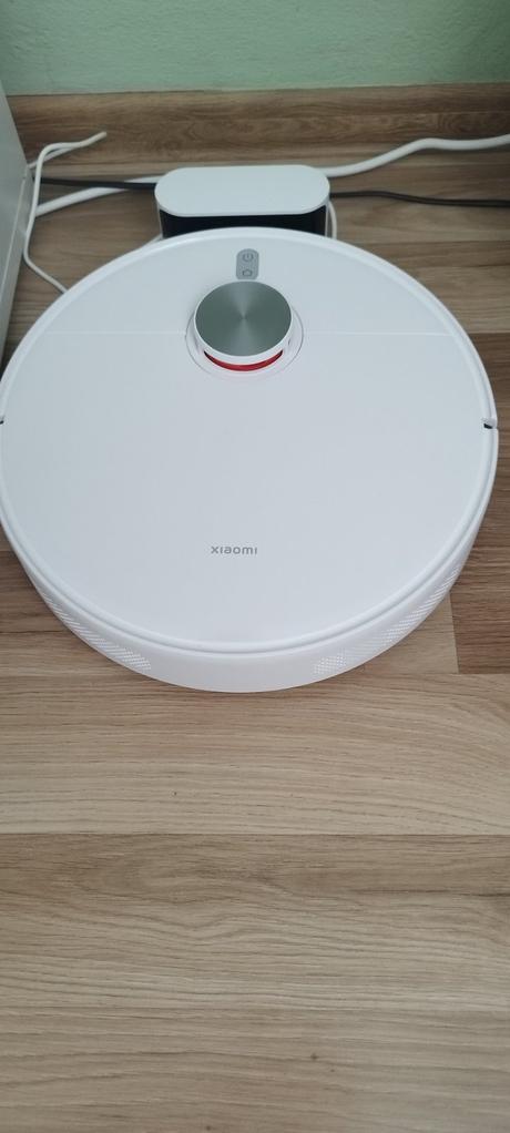 Robotický vysávač s mopom,