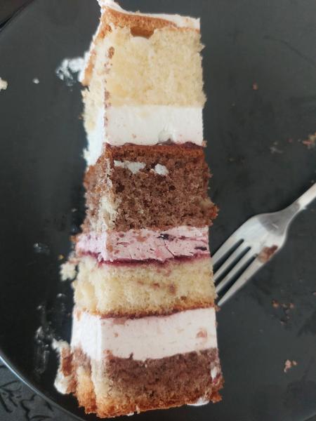 Ako sa volá táto torta a aká je jej kalorická hodnota?