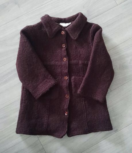 Vlnený kabátik, 98