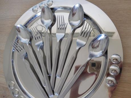 Príbor na doloženie sady, retro sady, 