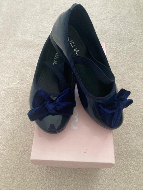 Lakovky 28, nelli blu,28