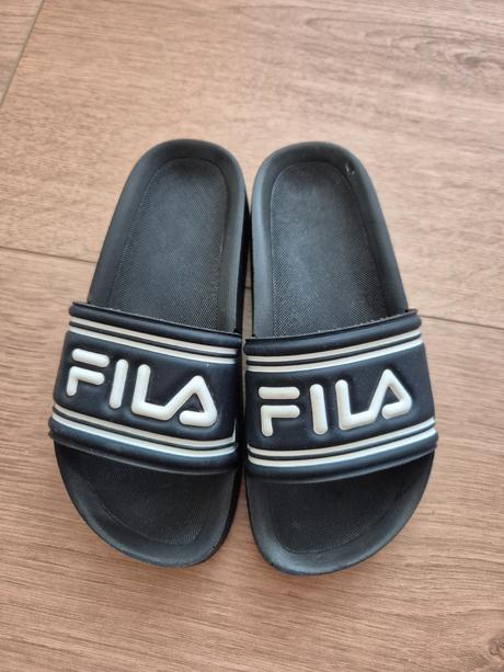 Šlapky, fila,31
