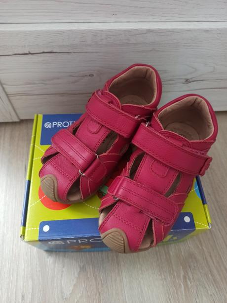 Sandále, protetika,25