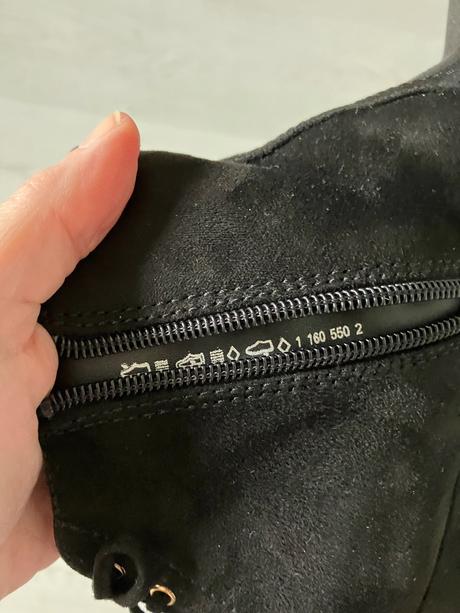 Kotnikove čižmičky, 39