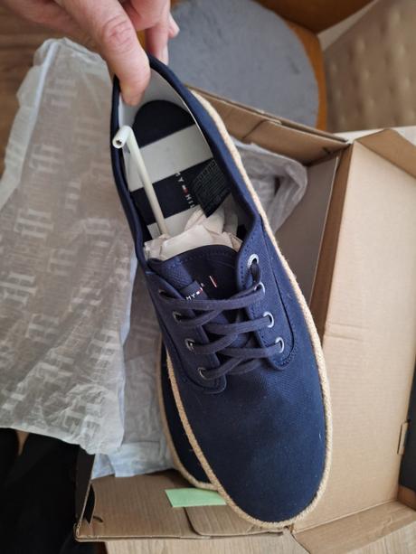 Panske tommy hilfiger, tommy hilfiger,44