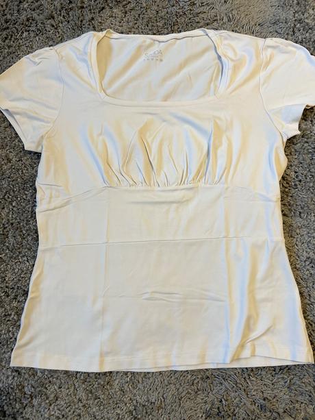 Nariasené tričko 44, 44