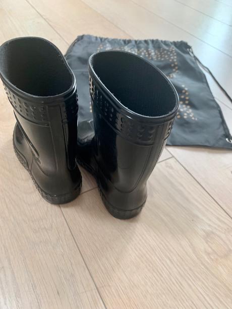 Gumáky + vrecko, 24