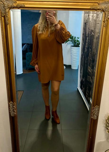 Šaty s plisovanými rukávmi v. xl, xl