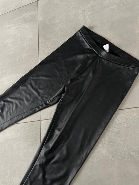 Zara kožené leginy, zara,158