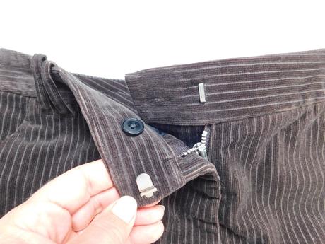 Luxusna trendy menčestrová strečova sukna, 38