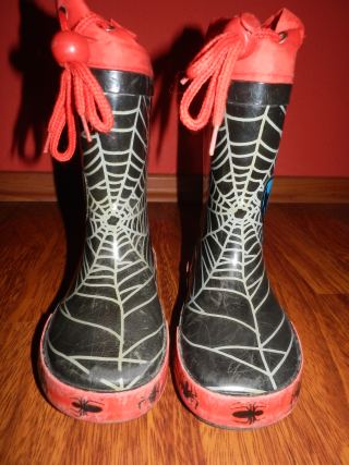 Peknučké gumáčiky , 24