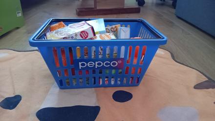 Predám detský nákupný košík s produktmi,