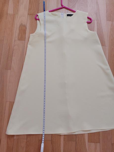 Šaty veľkosť 38, 38