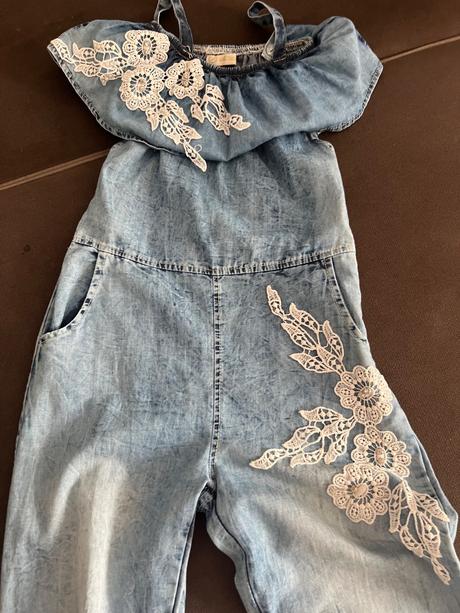 Nohavicovy overal, 122