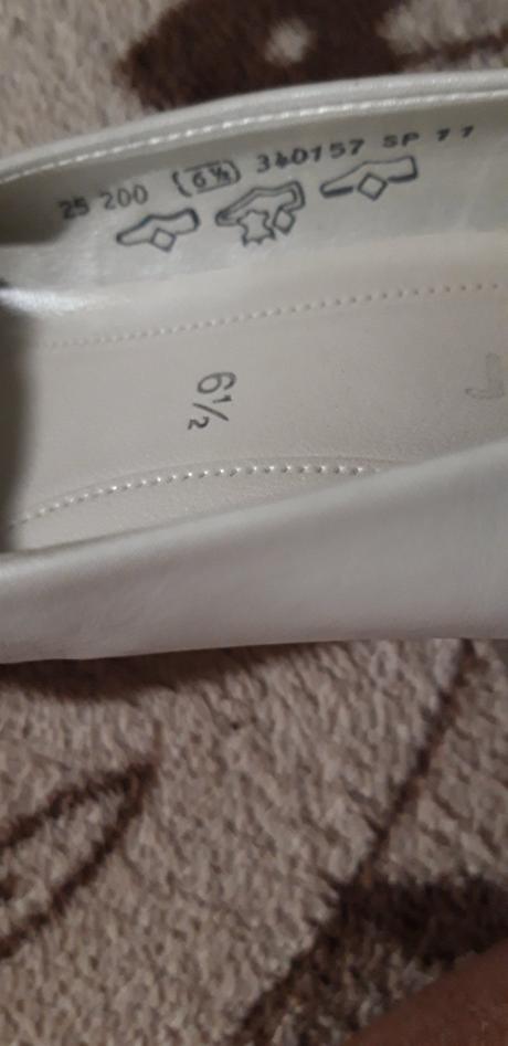 Biele lodicky 40, gabor,40