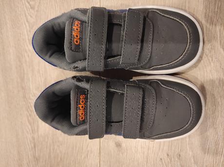 Botasky, adidas,27