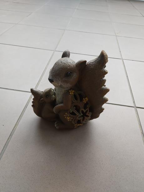 Dekoratívne solárne svietidlo, 