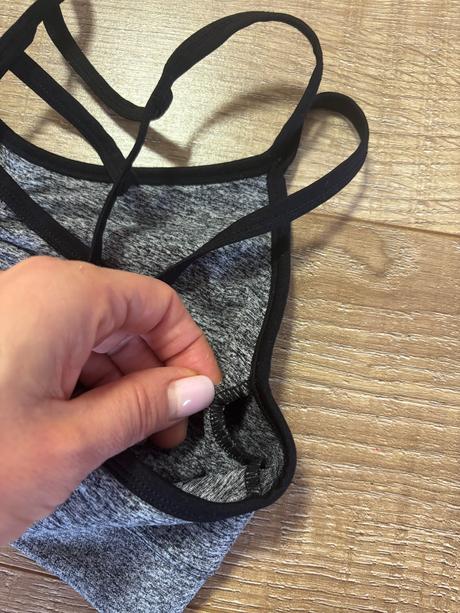 Sportova podprsenka, m