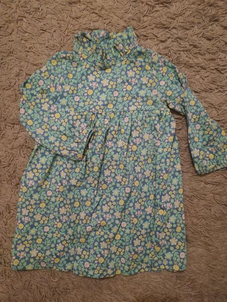 Kvetinové šaty, tcm,86