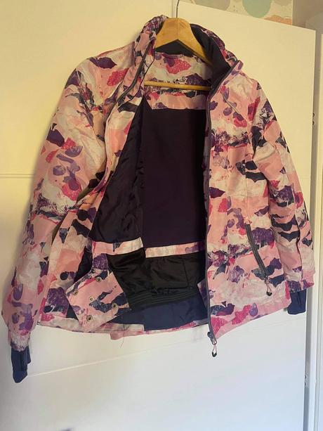 Vetrovka, crivit,152