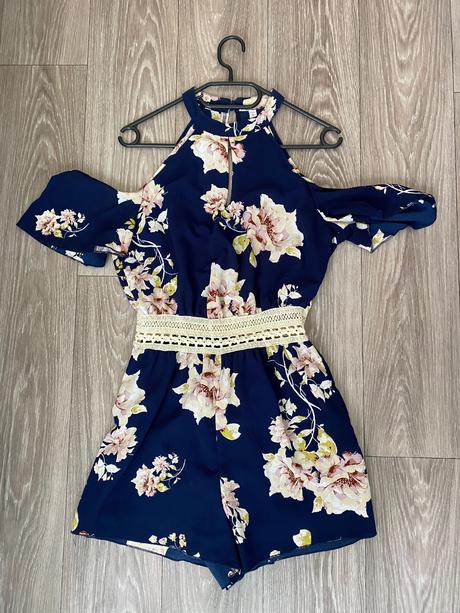 Overál, new yorker,36