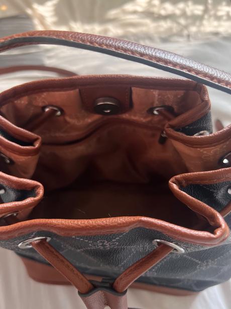 Bucket hnedo-čierna kabelka, 