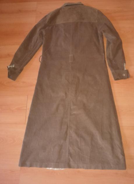 Menčestrové šaty, s