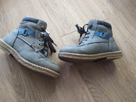 Topánky na zimu aj prechod, 24