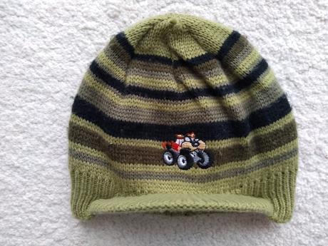 Čiapka so šiltom, 104